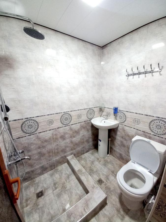 Colibri Hostel Samarkand Exterior foto